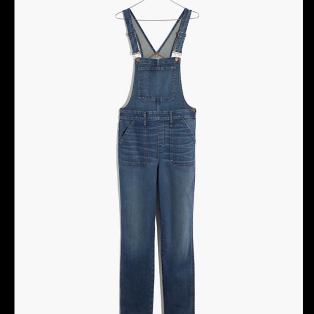 Madewell Stovepipe Overalls in Lortan Medium Wash - Picture 3 of 3